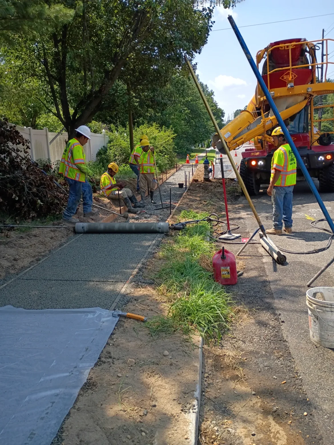 How is Pervious Concrete Cleaned If It Gets Clogged?