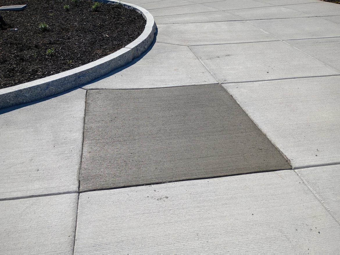 Broomed and Exposed Aggregate Paving in Jamaica, Queens