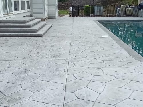 verona pool deck 1